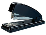 Grapadora Petrus 226 negra metalizada para grapas 22/6 y 24/6 disponible en Be To Be Badajoz