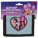 Cartera billetera velcro K-Pop Demon Hunters Huntrix Heart Safta disponible en papeleria en Badajoz