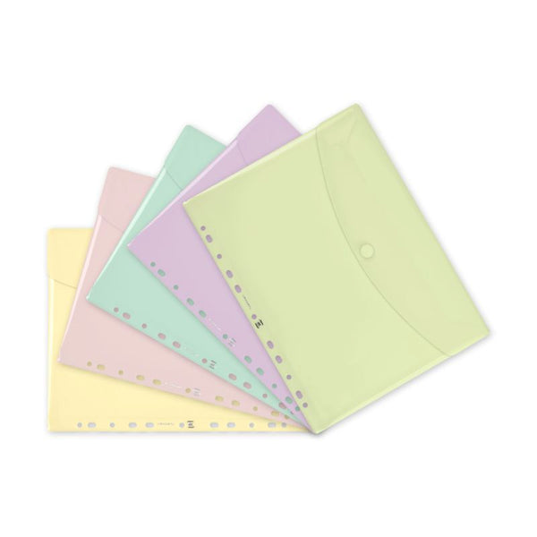 Fundas y sobres multitaladro para carpetas de anillas en papeleria Badajoz disponibles en Be To Be Menacho y Valdepasillas